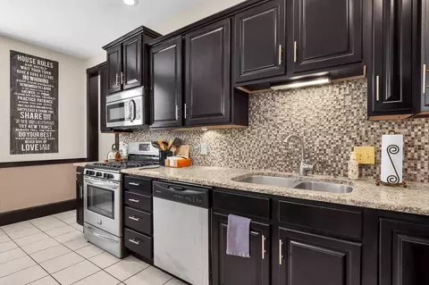 Kitchen - 226 Watt St, Circleville, OH 43113 photo 3 of 3