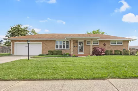 Exterior - 4385 Helena Ct, Springfield, OH 45503 photo 1 of 10