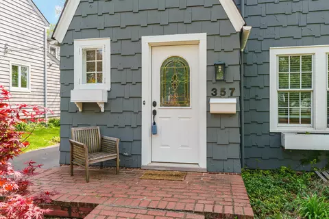 Exterior - 357 Fallis Rd, Columbus, OH 43214 photo 2 of 8