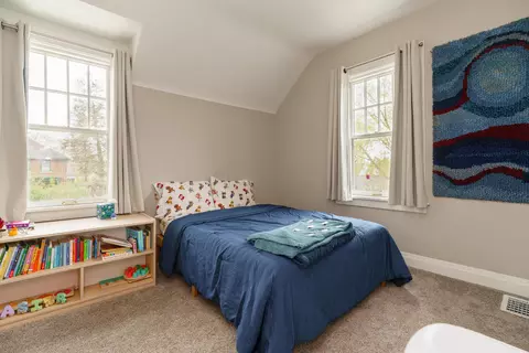 Bedroom - 357 Fallis Rd, Columbus, OH 43214 photo 4 of 7