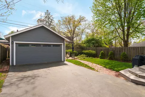 Exterior - 357 Fallis Rd, Columbus, OH 43214 photo 6 of 8