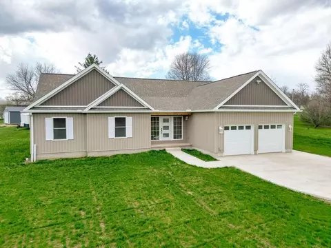 316 E Main St, Danville, OH 43014