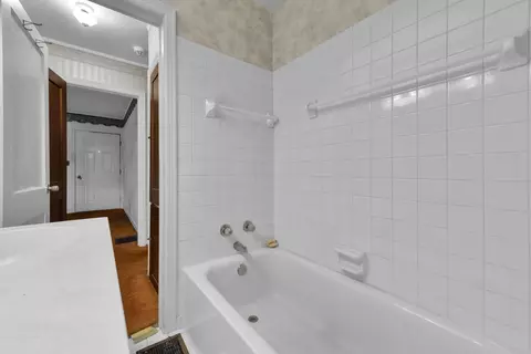 Bath - 1175 E 23rd Ave, Columbus, OH 43211 photo 1 of 2