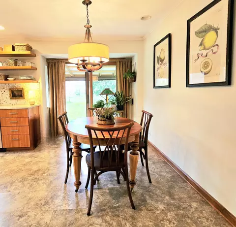 Dining - 3003 Courtright Rd, Columbus, OH 43232 photo 1 of 2