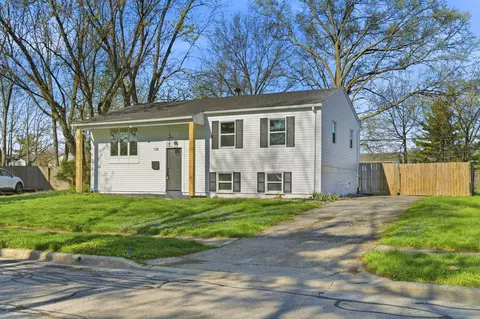 105 Crown Hill Ct, Columbus, OH 43230