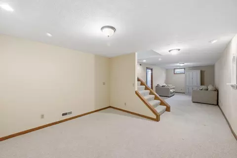 Living - 1339 Adare Rd, Marion, OH 43302 photo 11 of 11
