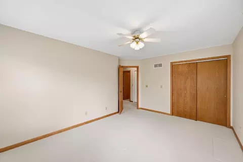 Bedroom - 1339 Adare Rd, Marion, OH 43302 photo 9 of 11