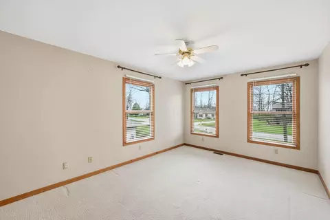 Bedroom - 1339 Adare Rd, Marion, OH 43302 photo 8 of 11