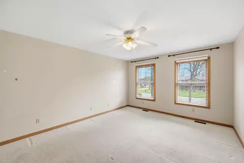 Bedroom - 1339 Adare Rd, Marion, OH 43302 photo 5 of 11