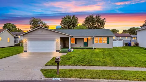 216 Westwood Dr, Circleville, OH 43113