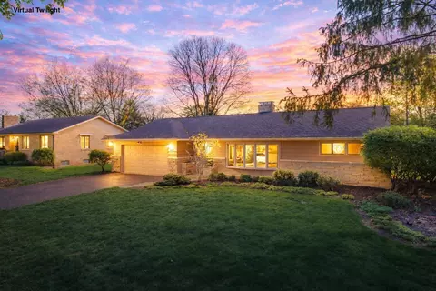 3478 Colchester Rd, Columbus, OH 43221