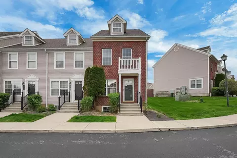 5743 High Rock Dr, Westerville, OH 43081