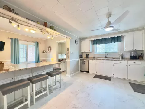 Kitchen - 597 Warner Ave, Logan, OH 43138 photo 2 of 3