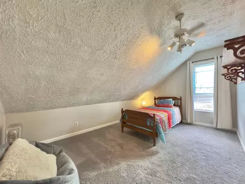 Bedroom - 597 Warner Ave, Logan, OH 43138 photo 3 of 3