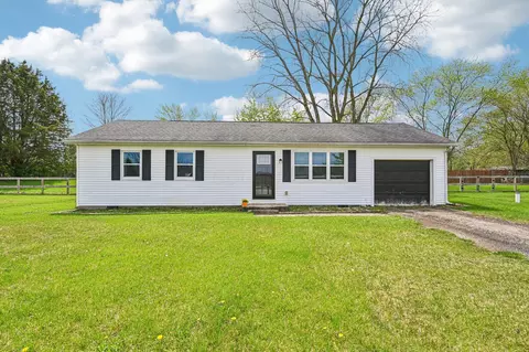15839 Valleyview Dr, Marysville, OH 43040