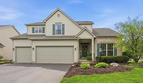 6239 Pirthshire St, Dublin, OH 43016