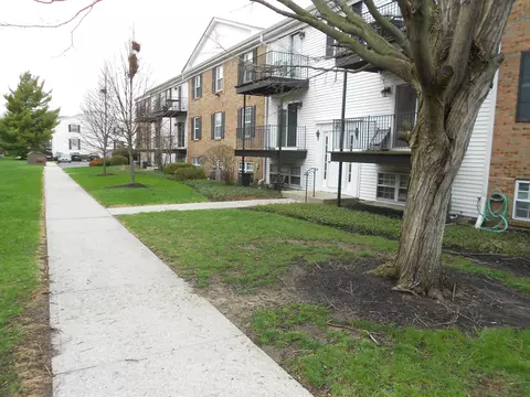 5275 Portland St #204, Columbus, OH 43235