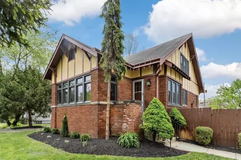 235 Acton Rd, Columbus, OH 43214