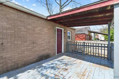 Exterior - 1130 Studer Ave, Columbus, OH 43206 photo 4 of 8