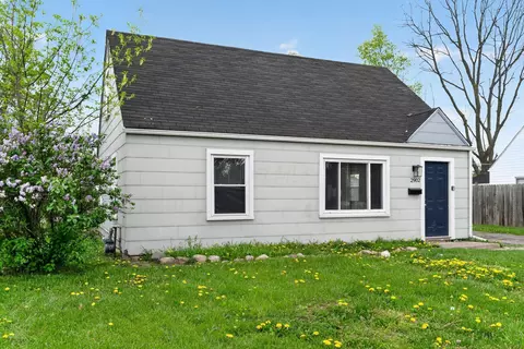 2902 Northglen Dr, Columbus, OH 43224