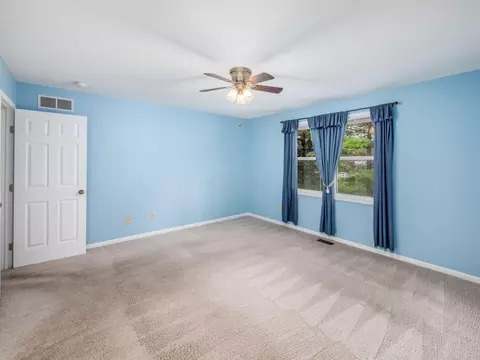 Bedroom - 179 Hanover Ct, Delaware, OH 43015 photo 3 of 5