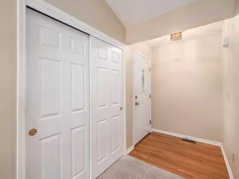 Entry Way - 179 Hanover Ct, Delaware, OH 43015 photo 2 of 2