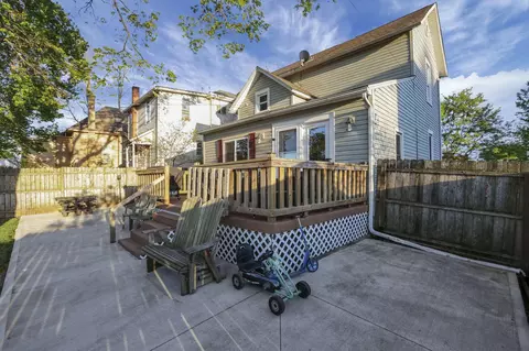 Exterior - 537 E Wheeling St, Lancaster, OH 43130 photo 11 of 18