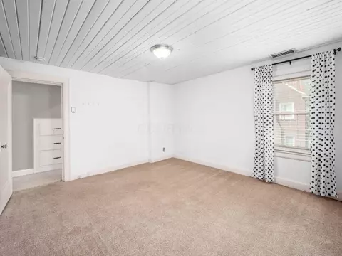 2629 E Broad St, Columbus, OH 43209 photo 33