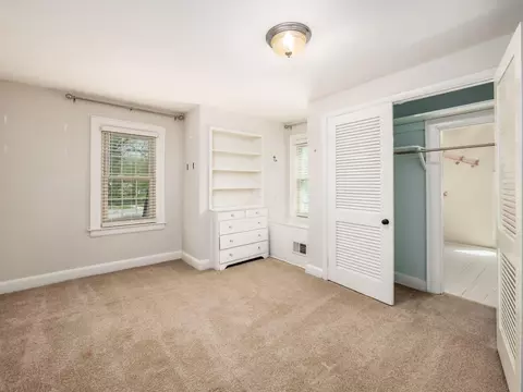 2629 E Broad St, Columbus, OH 43209 photo 28