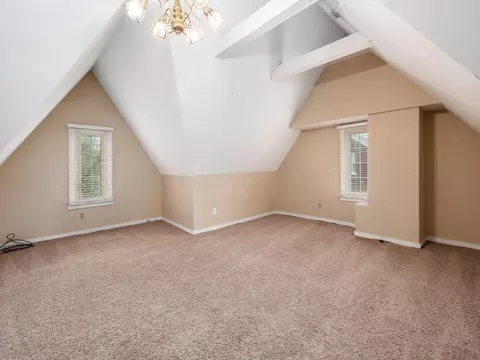 2629 E Broad St, Columbus, OH 43209 photo 37