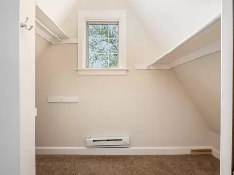 2629 E Broad St, Columbus, OH 43209 photo 25
