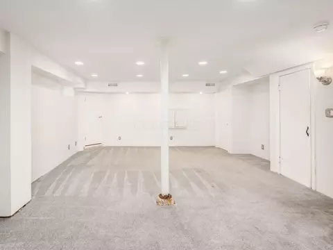 2629 E Broad St, Columbus, OH 43209 photo 45