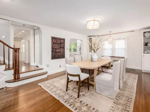 2629 E Broad St, Columbus, OH 43209 photo 14