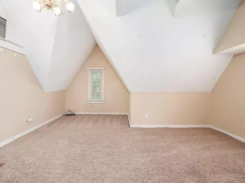 2629 E Broad St, Columbus, OH 43209 photo 39