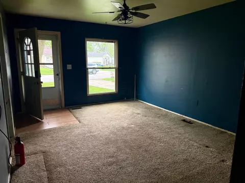 Living - 1060 Capri Dr, Marion, OH 43302 photo 1 of 1