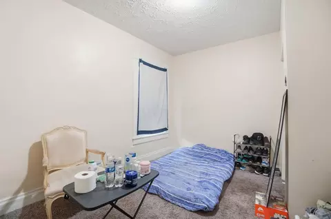Bedroom - 1501 E High St, Springfield, OH 45505 photo 6 of 11