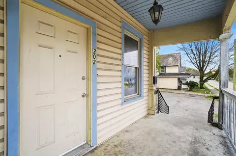 Exterior - 1501 E High St, Springfield, OH 45505 photo 6 of 8