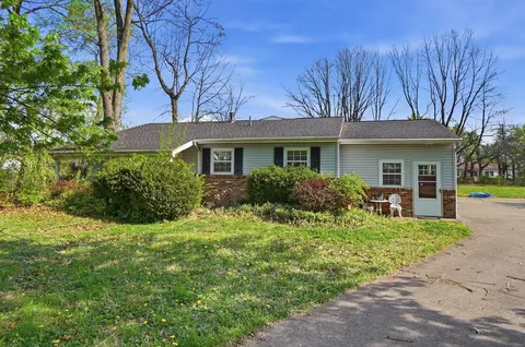 2318 Rodger Rd, Obetz, OH 43207