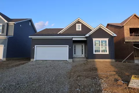 818 Hilton Dr, Reynoldsburg, OH 43068