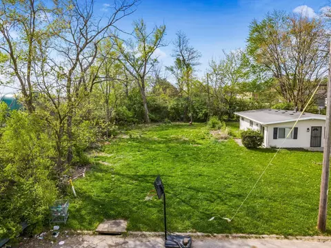 1835 E Blake Ave, Columbus, OH 43219 photo 6