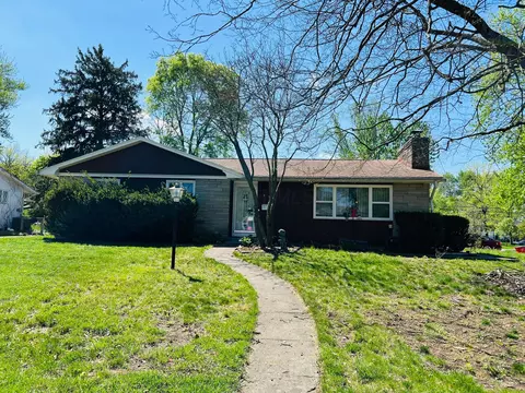 433 Crandall Dr, Worthington, OH 43085