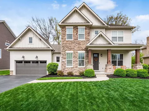 2497 Mccumber Ln, Lewis Center, OH 43035