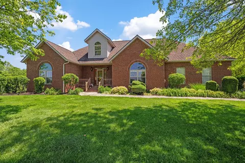 7616 Richardson Rd, Groveport, OH 43125