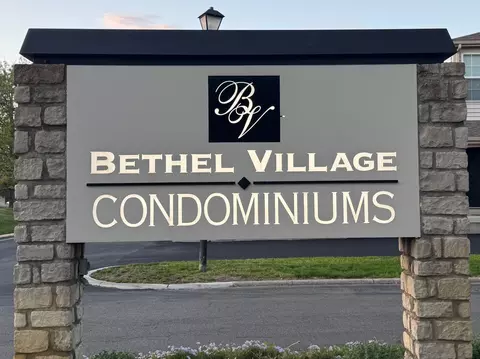 2486 Bethel Rd, Columbus, OH 43220