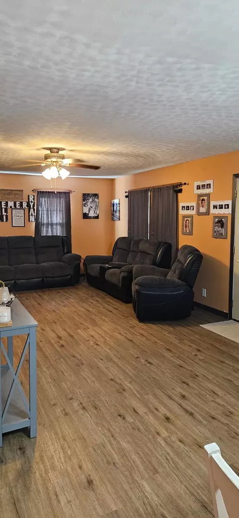 Living - 41980 Midkiff Rd, Pomeroy, OH 45769 photo 2 of 2