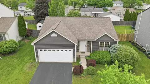 4420 Jennydawn Pl, Hilliard, OH 43026