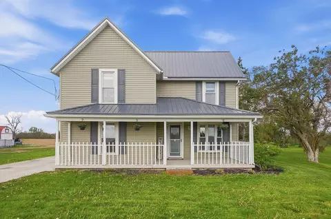 10045 Harrison Rd, Mount Sterling, OH 43143