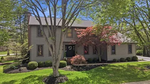 Exterior - 4935 Dunkerrin Ct, Dublin, OH 43017 photo 2 of 17