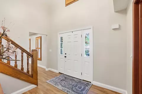 Entry Way - 4935 Dunkerrin Ct, Dublin, OH 43017 photo 1 of 10