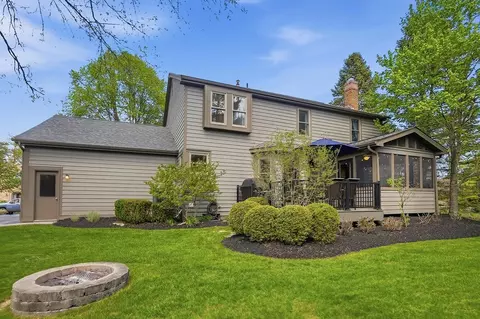 Exterior - 4935 Dunkerrin Ct, Dublin, OH 43017 photo 6 of 17